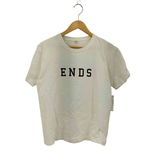 エンズアンドミーンズ ENDS and MEANS 両面プリント クルーネックTシャツ メンズ JPN:M