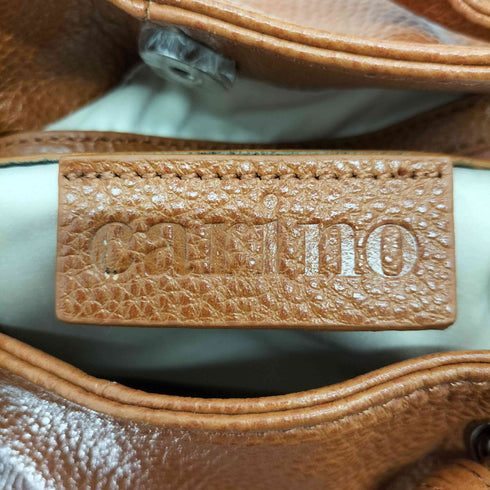 カリーノ carino タッセルチャームレザーバンドバッグ レディース