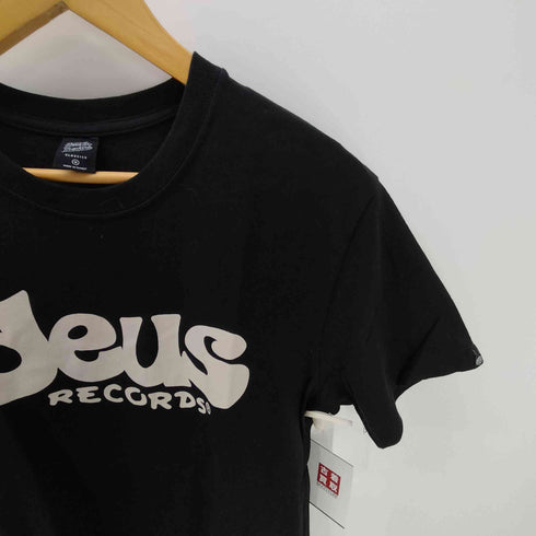 デウスエクスマキナ Deus Ex Machina DEUS RECORDS SMILE TEE プリント 半袖 Tシャツ メンズ import:M