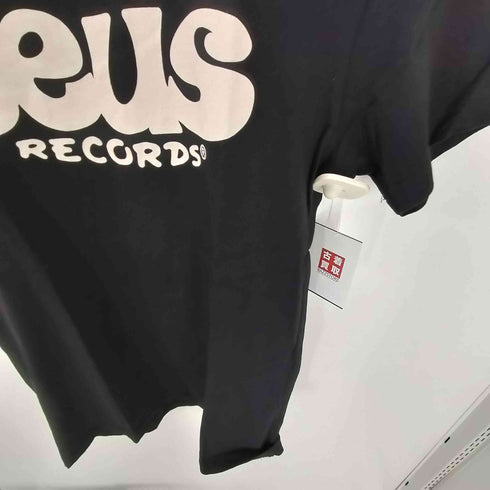 デウスエクスマキナ Deus Ex Machina DEUS RECORDS SMILE TEE プリント 半袖 Tシャツ メンズ import:M