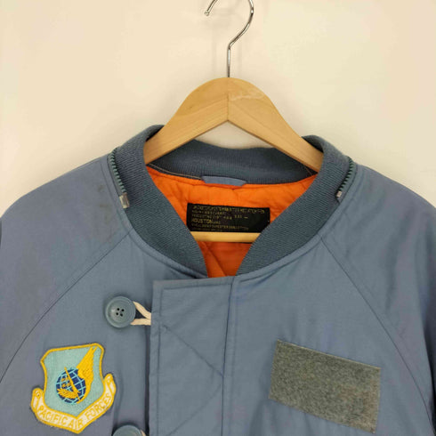 ユーエスエアーフォース U.S. AIR FORCE 80S 米空軍 HOUSTON社製 裏地キルティング エンブレムワッペン 比翼ジップ フライト ジャケット MA-2B 1983年製 メンズ import:L