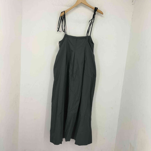 Baybee tuck design dress レディース