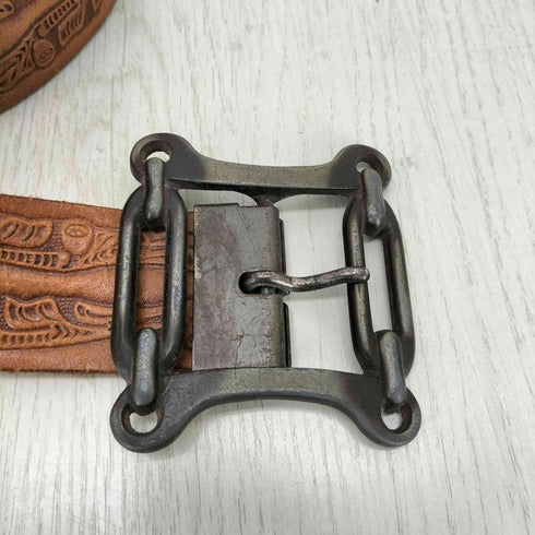 デザインバックル レザーベルト メンズ