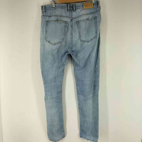 ディーゼル DIESEL D-VIDER L.34 ボタンフライデニムパンツ メンズ US:30-31