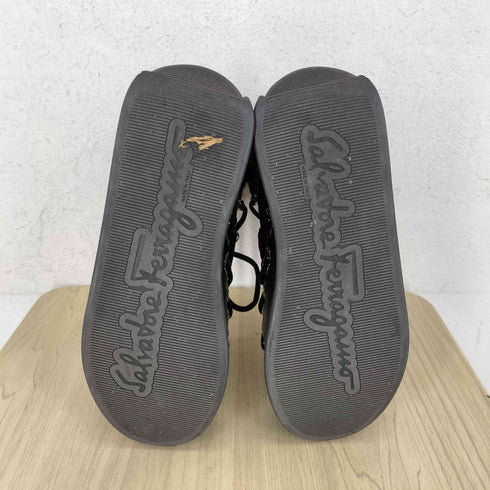 サルヴァトーレフェラガモ Salvatore Ferragamo ガンチーニ ショートブーツ レディース 5C