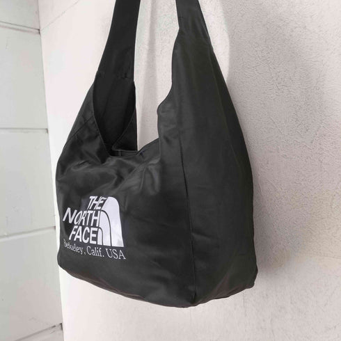 ザノースフェイス THE NORTH FACE ロゴプリントショルダーバッグ メンズ