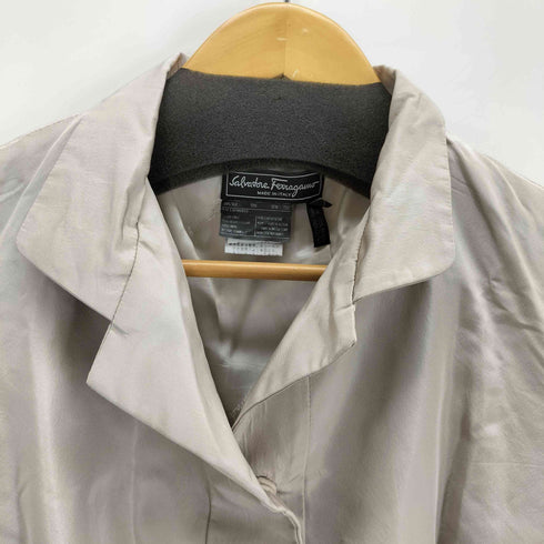 サルヴァトーレフェラガモ Salvatore Ferragamo イタリア製レーヨン ハーフスリーブコート レディース 38