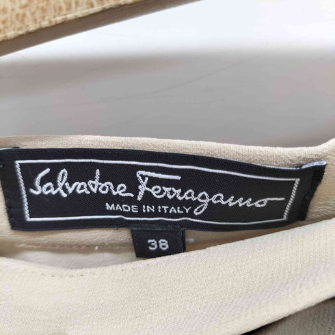 サルヴァトーレフェラガモ Salvatore Ferragamo シルク100 プリーツスカート レディース 38