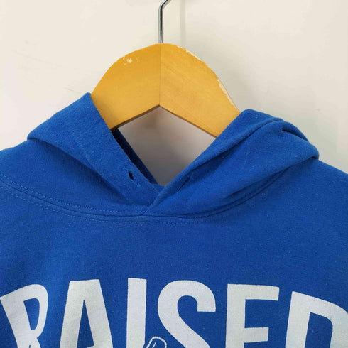 ギルダン GILDAN RAISED IN A CAGE ナンバリングプルオーバーパーカー メンズ JPN:M