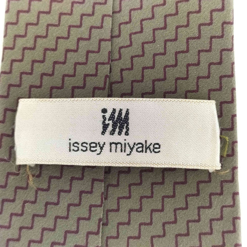 アイムイッセイミヤケ im ISSEY MIYAKE 階段柄 シルクネクタイ メンズ