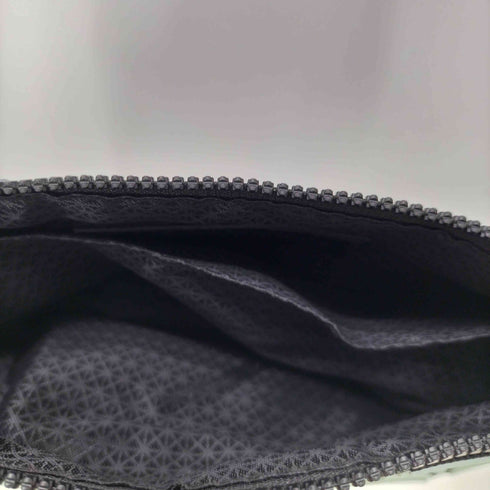 バオバオイッセイミヤケ BAO BAO ISSEY MIYAKE Prism Kangaroo Crossbody Bag プリズム カンガルー クロスボディ バッグ ショルダー バッグ レディース