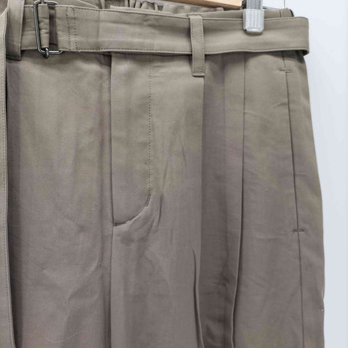 カズユキクマガイアタッチメント KAZUYUKI KUMAGAI ATTACHMENT 強撚ギャバ ベルト付きワイドテーパードパンツ メンズ JPN:3