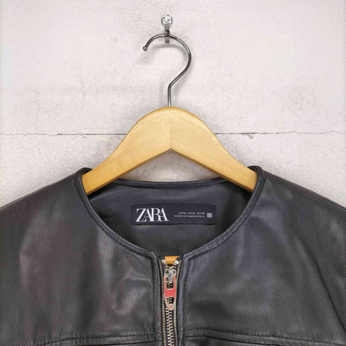 ザラ ZARA フェイクレザーノーカラージャケット レディース import:M