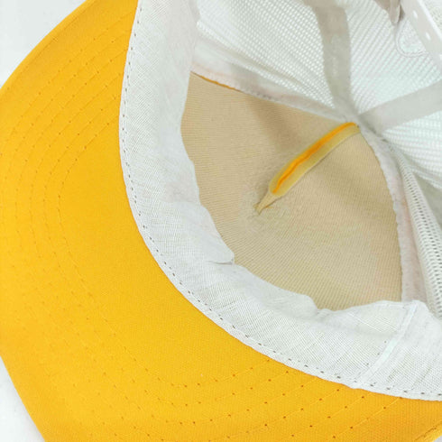 フロント企業ロゴプリントメッシュトラッカーキャップ メンズ