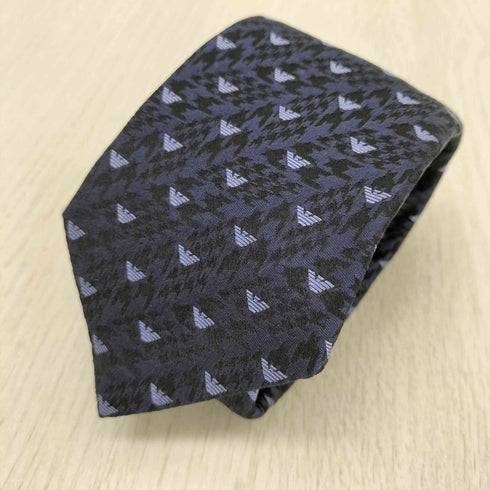 エンポリオアルマーニ EMPORIO ARMANI イタリア製 ロゴ総柄 シルクネクタイ メンズ