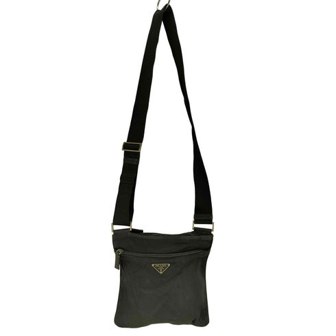 プラダ PRADA テスートナイロン ロゴプレートショルダーバッグ レディース