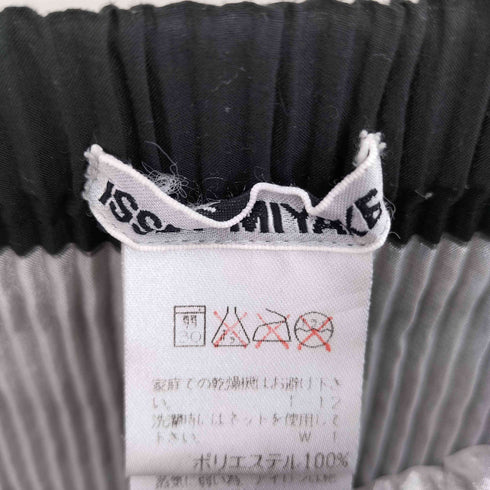 イッセイミヤケ ISSEY MIYAKE 00SS 銀タグ ラインデザイン スリム プリーツスカート レディース JPN:S