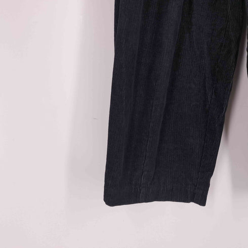 キュウジツトウタ 休日と詩 3タック 細畝 コーデュロイワイドパンツ レディース