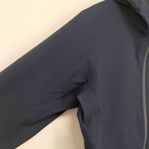 ユニクロ UNIQLO ブロックテックパーカ 3Dカット メンズ JPN:M