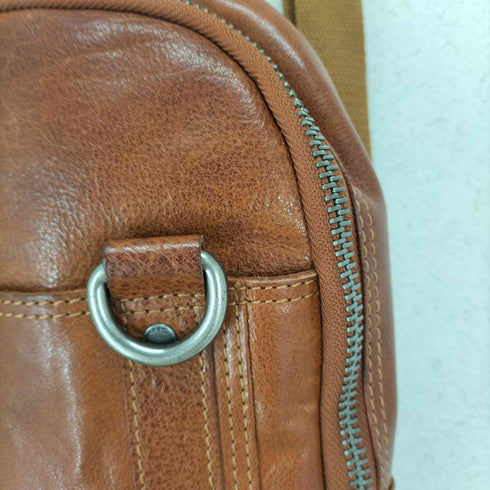 Spikes&Sparrow レザーワンショルダーバッグ メンズ