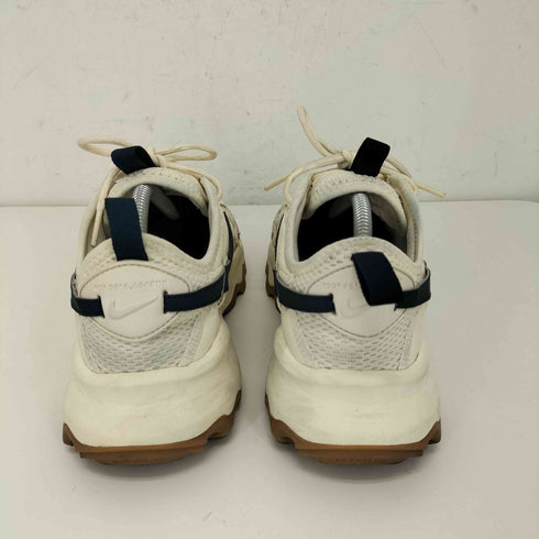 ナイキ NIKE TC7900 ローカットスニーカー レディース JPN:24