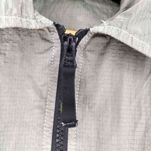 ストーンアイランド STONE ISLAND ナイロンメタルライトウェイトブルゾン メンズ import:M