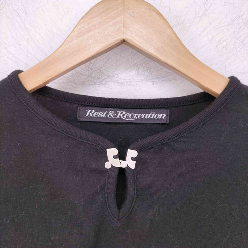 REST&RECREATION U-NECK LOGO CLIP TOP レディース ONE SIZE