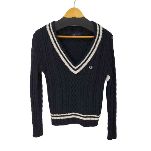 フレッドペリー FRED PERRY 刺繍ロゴ Vネック ケーブル編み チルデンニット レディース 8