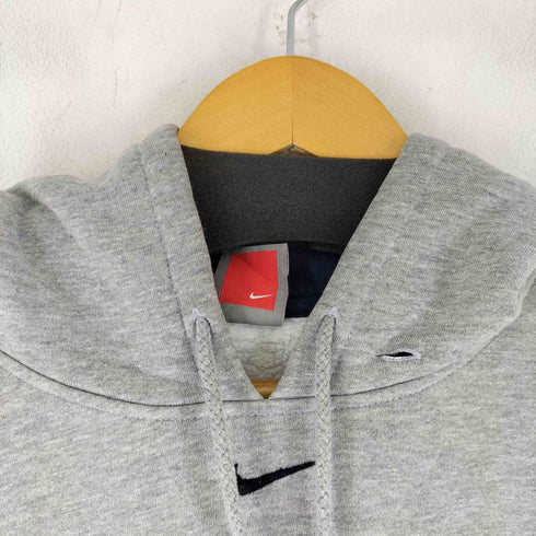 ナイキ NIKE フロント刺繍プルオーバーパーカー メンズ import:L