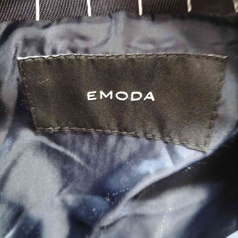 エモダ EMODA ボックスEマークショートブルゾン レディース FREE