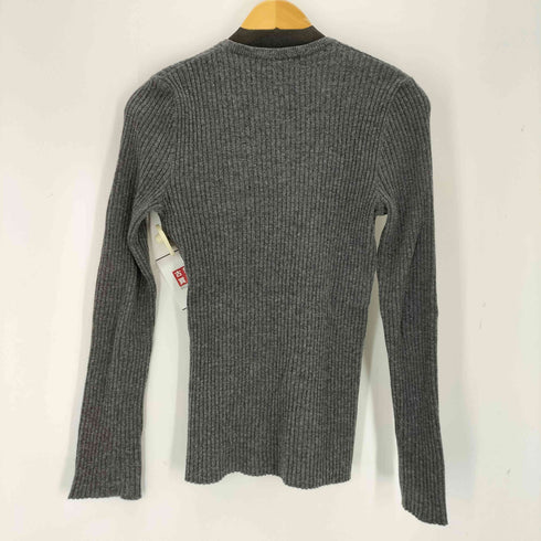 アーペーセー A.P.C. フランス製vネックウールニット レディース