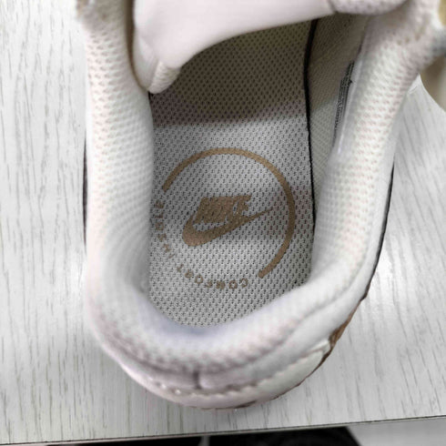 ナイキ NIKE Air Max Excee Soft Pearl/Archaeo Brown レディース JPN:22.5