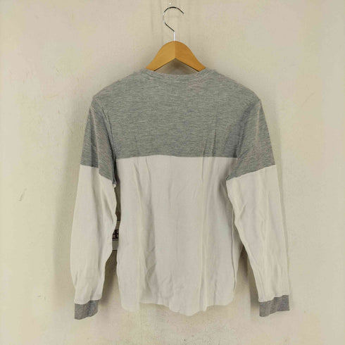 ゲス GUESS ロゴ エンボス トップス メンズ import:M
