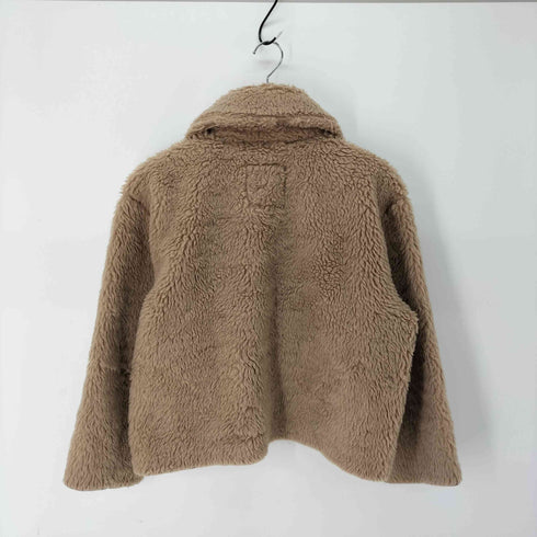 アバクロンビーアンドフィッチ Abercrombie & Fitch フェイクファージャケット レディース import:S