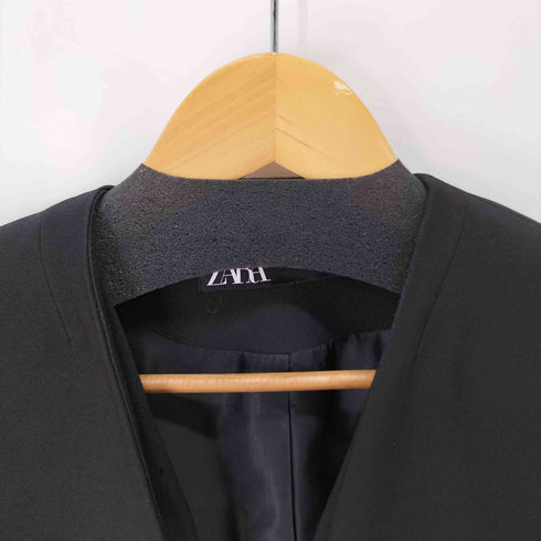 ザラ ZARA ノーラペルブレザー ノーカラージャケット レディース import:M