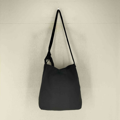 アンドゥムルメステール Ann DEMEULEMEESTER ロゴプリントショルダーバッグ レディース