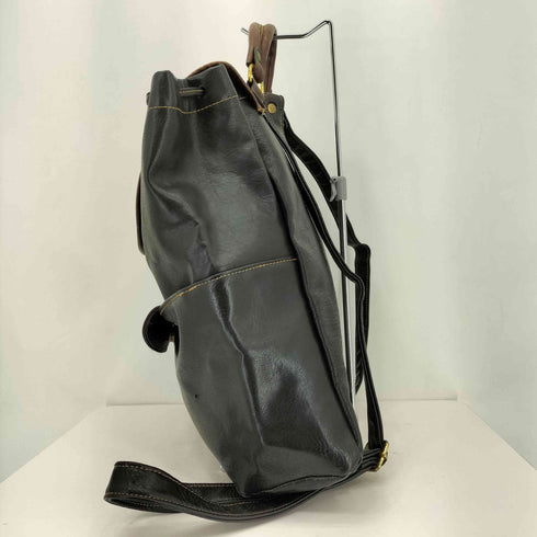 TRAVERTINO レザー リュック バッグパック レディース