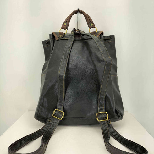 TRAVERTINO レザー リュック バッグパック レディース