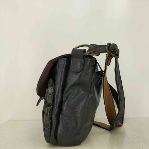 Largo レザーショルダーバッグ メンズ