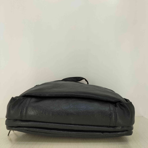 Largo レザーショルダーバッグ メンズ