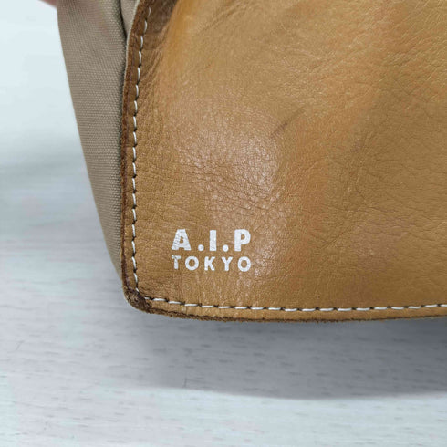 A.I.P TOKYO レザー ウエストバッグ ショルダーバッグ メンズ