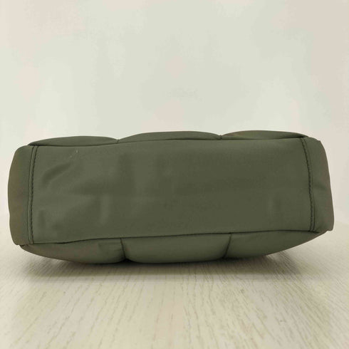 マークジェイコブス heaven by marc jacobs SHOULDER BAG パデット ショルダーバッグ レディース