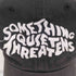 Something Quiet Threatens ロゴ刺繍 ベースボールキャップ メンズ