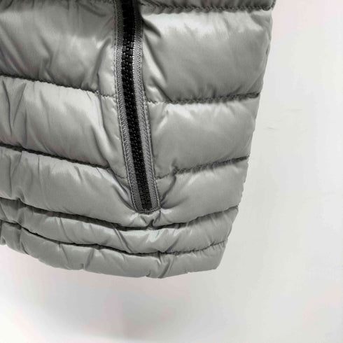 ユニクロ UNIQLO ウルトラライトダウンジャケット メンズ import:M