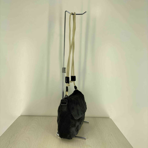 ナイキ NIKE NSW FTRA 365 FUR クロスボディ ポーチ 1L レディース