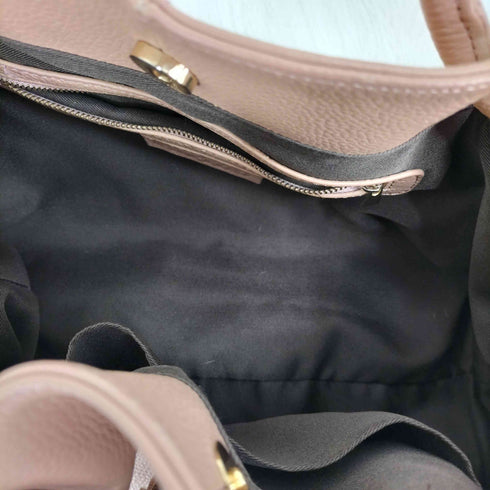 カリーノ carino 本革 タッセル付き トートバック レディース