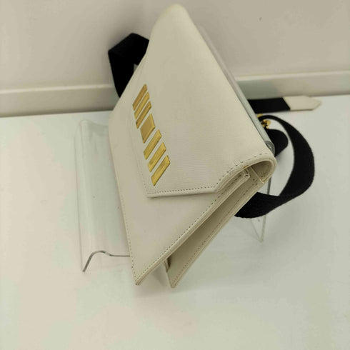 イヴサンローラン Yves Saint Laurent 裏地モノグラム ゴールド プレート ショルダー バッグ レディース