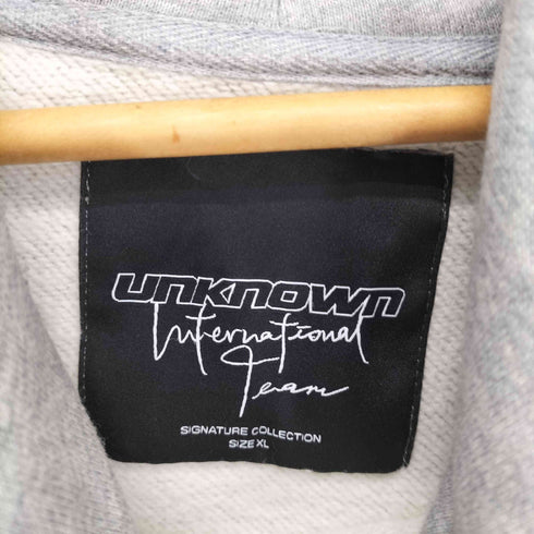 アンノウンロンドン UNKNOWN LONDON SIGNATURE RHINESTONE HOODIE メンズ XL