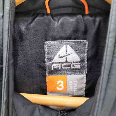 ナイキエーシージー NIKE ACG 00S 05AW OUTER LAYER COUCHE EXTERNE アウター レイヤリング システム ナンバリング 3 中綿 キルティング ブルゾン ジャケット 裾ドローコード ダブルジップ archive アーカイブ メンズ import:M
