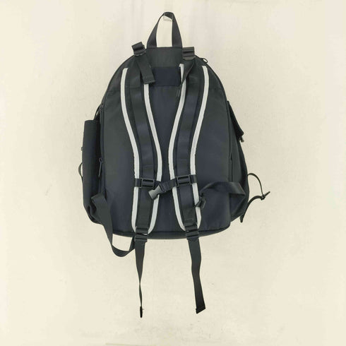 イーストパック EASTPAK マルチポケットバックパック メンズ